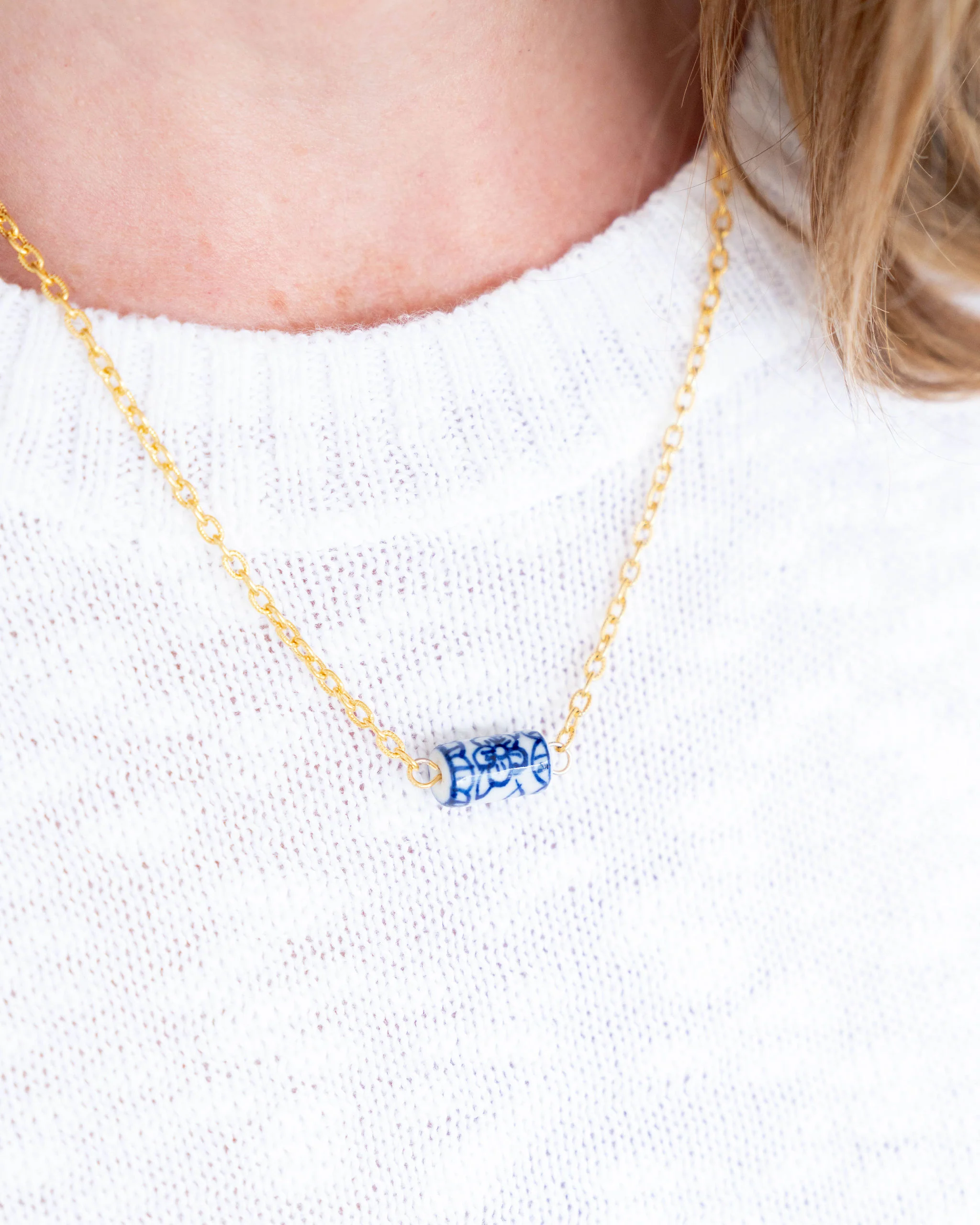 Blue & White Allie Spool Necklace - Image 3