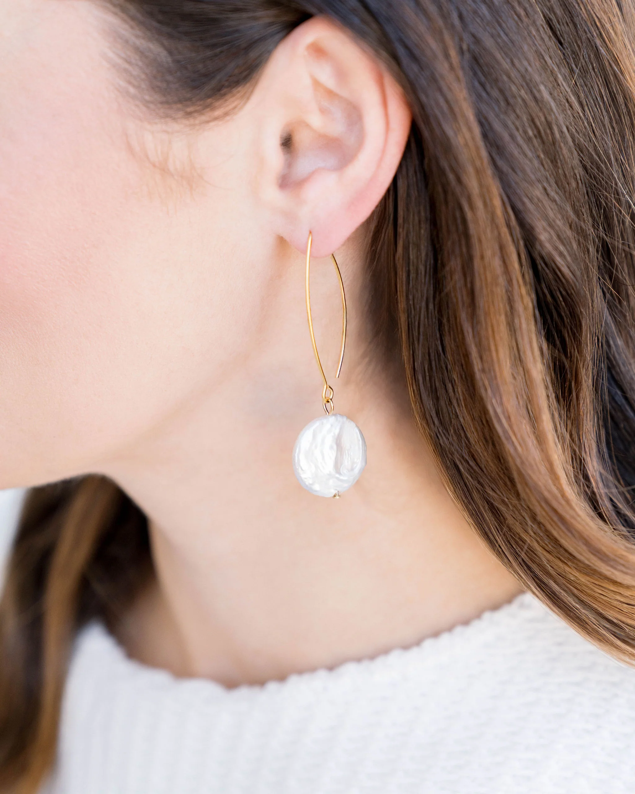 Coin Pearl Threader Earrings - Image 3