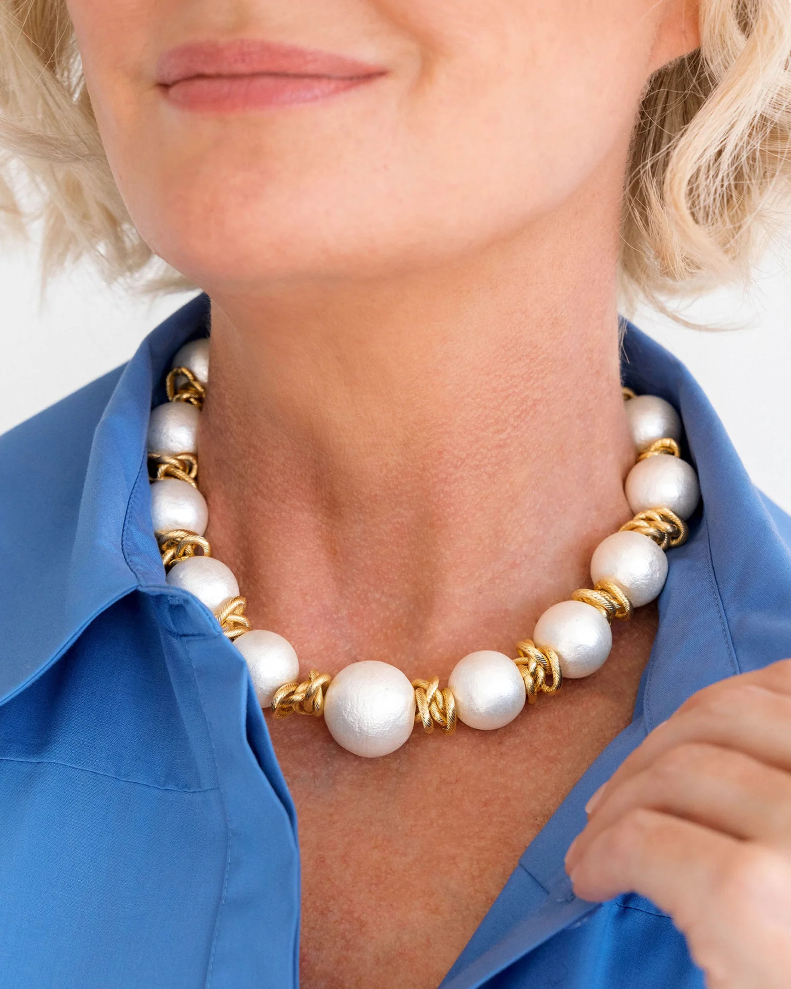 Cotton Pearl Link Necklace - Image 3