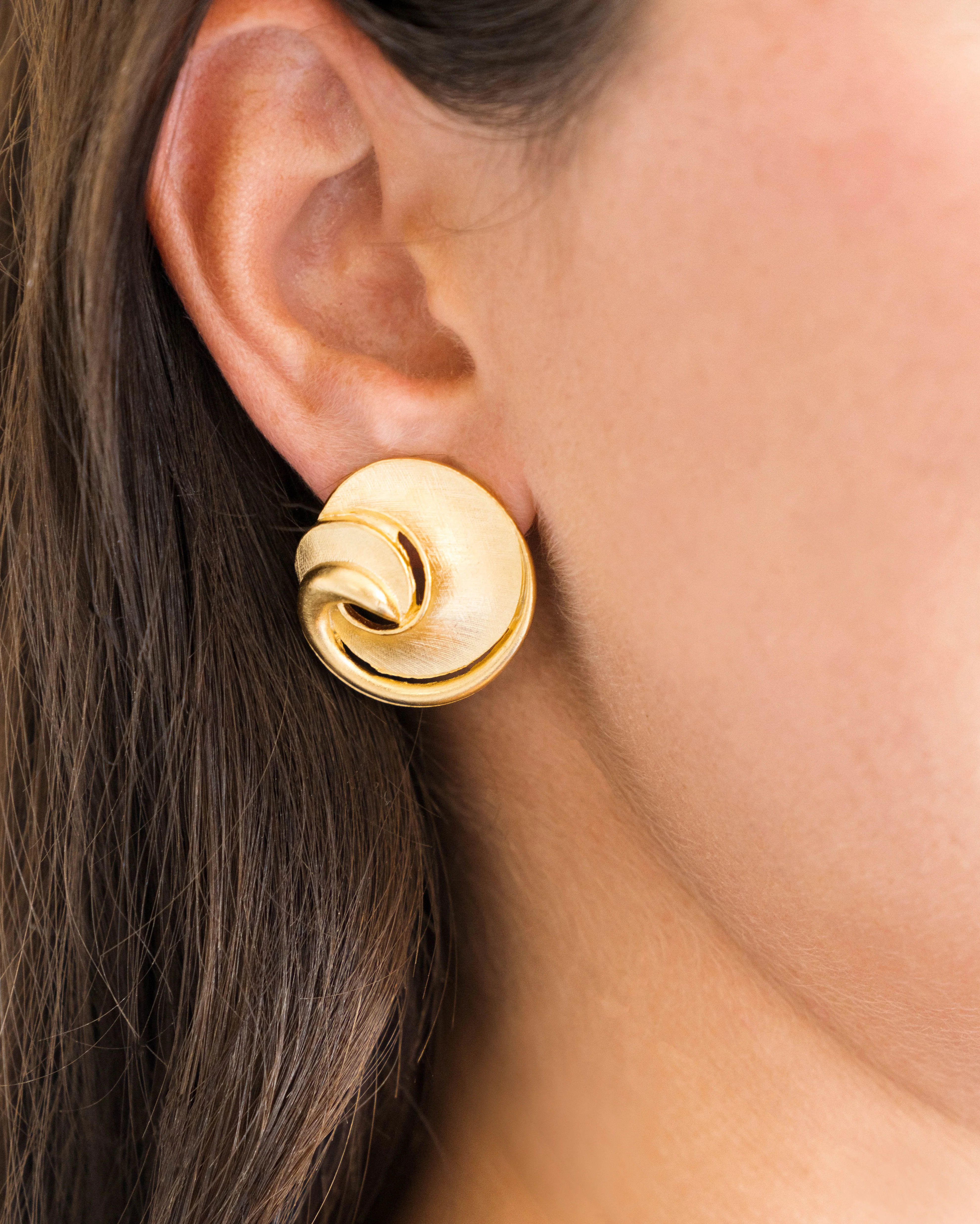 Diane Studs - Image 3