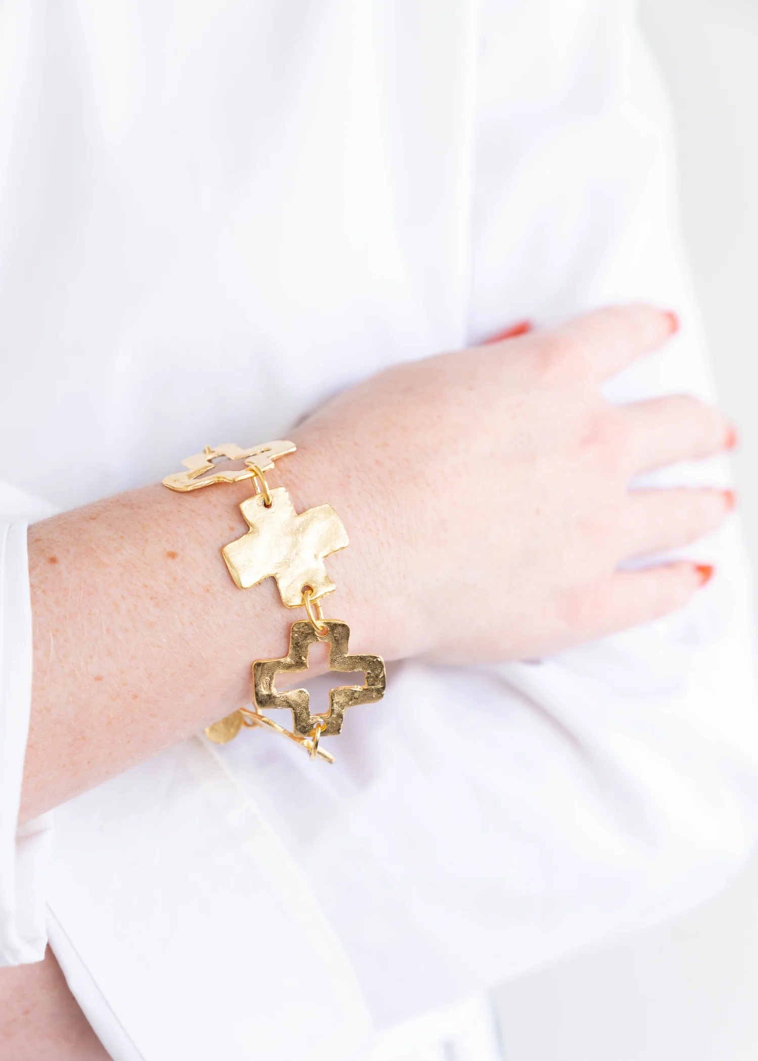 Linked Cross Toggle Bracelet - Image 4