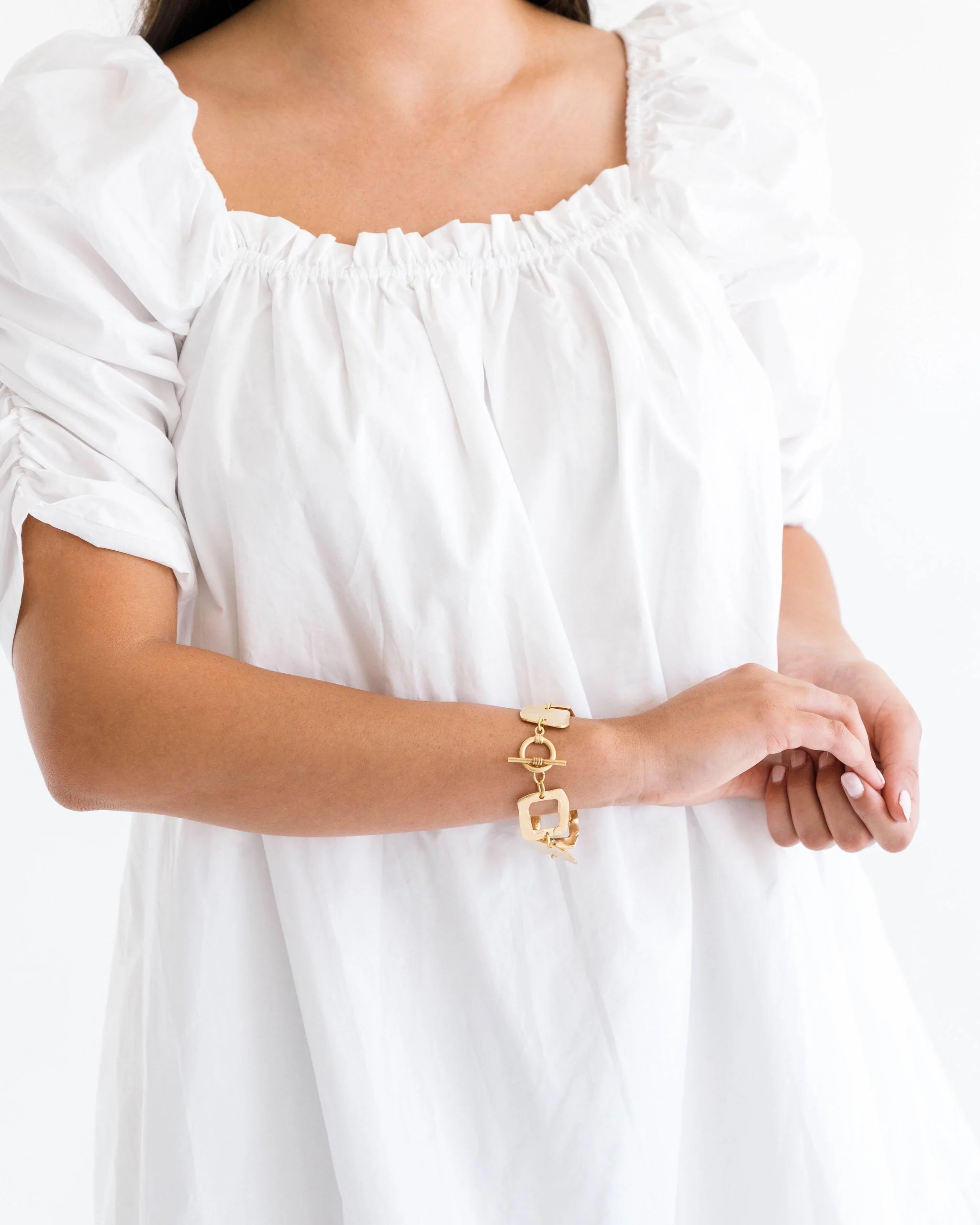 Linked Rectangle Toggle Bracelet - Image 2