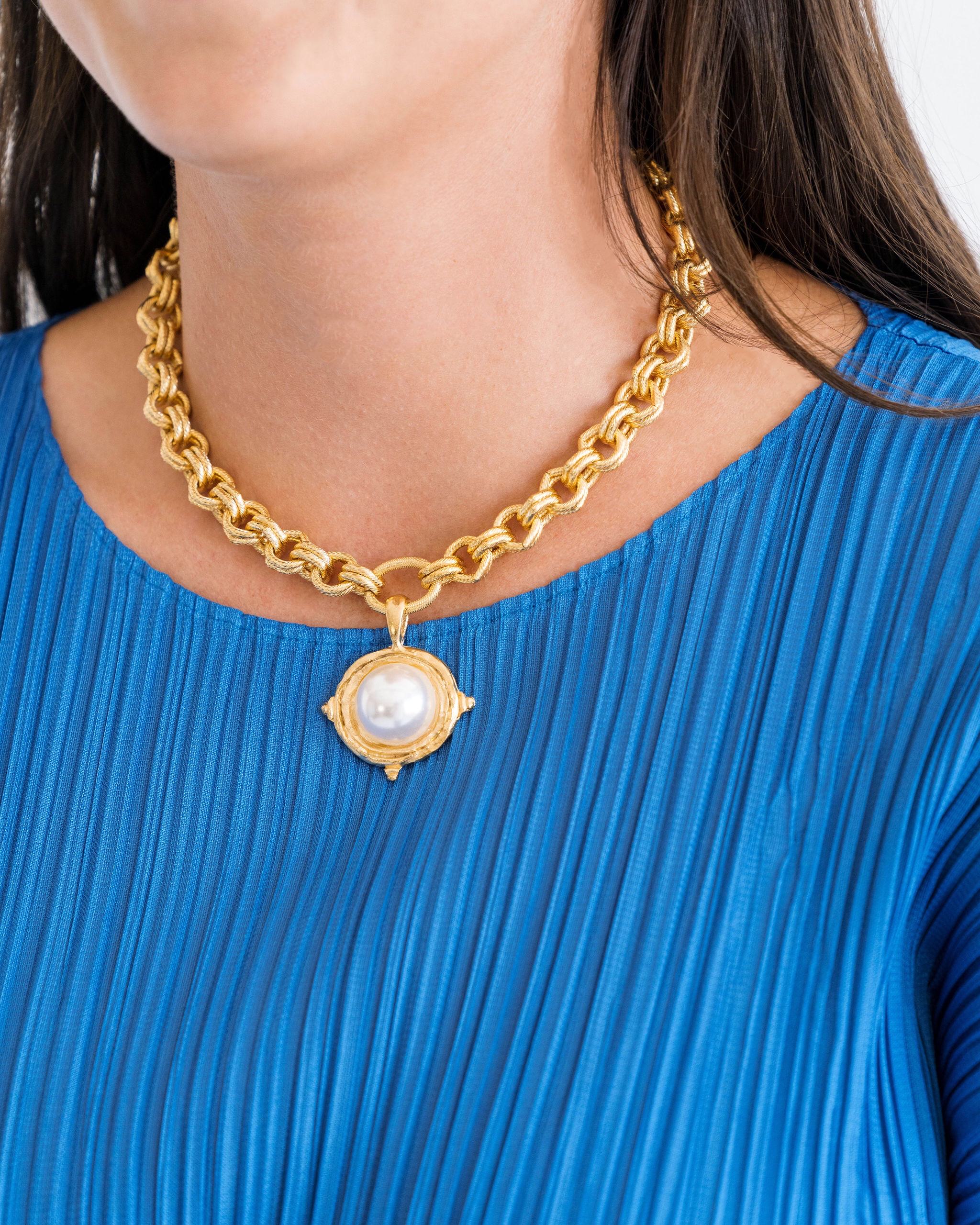 Pearl Cab Necklace - Image 3
