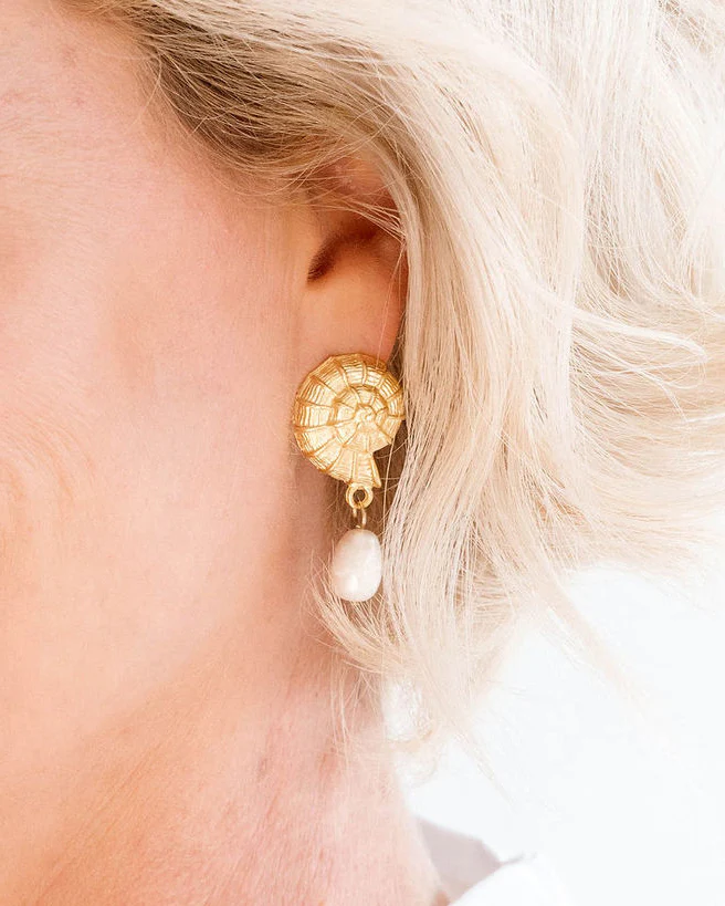 Shell Drop Earrings - Image 3