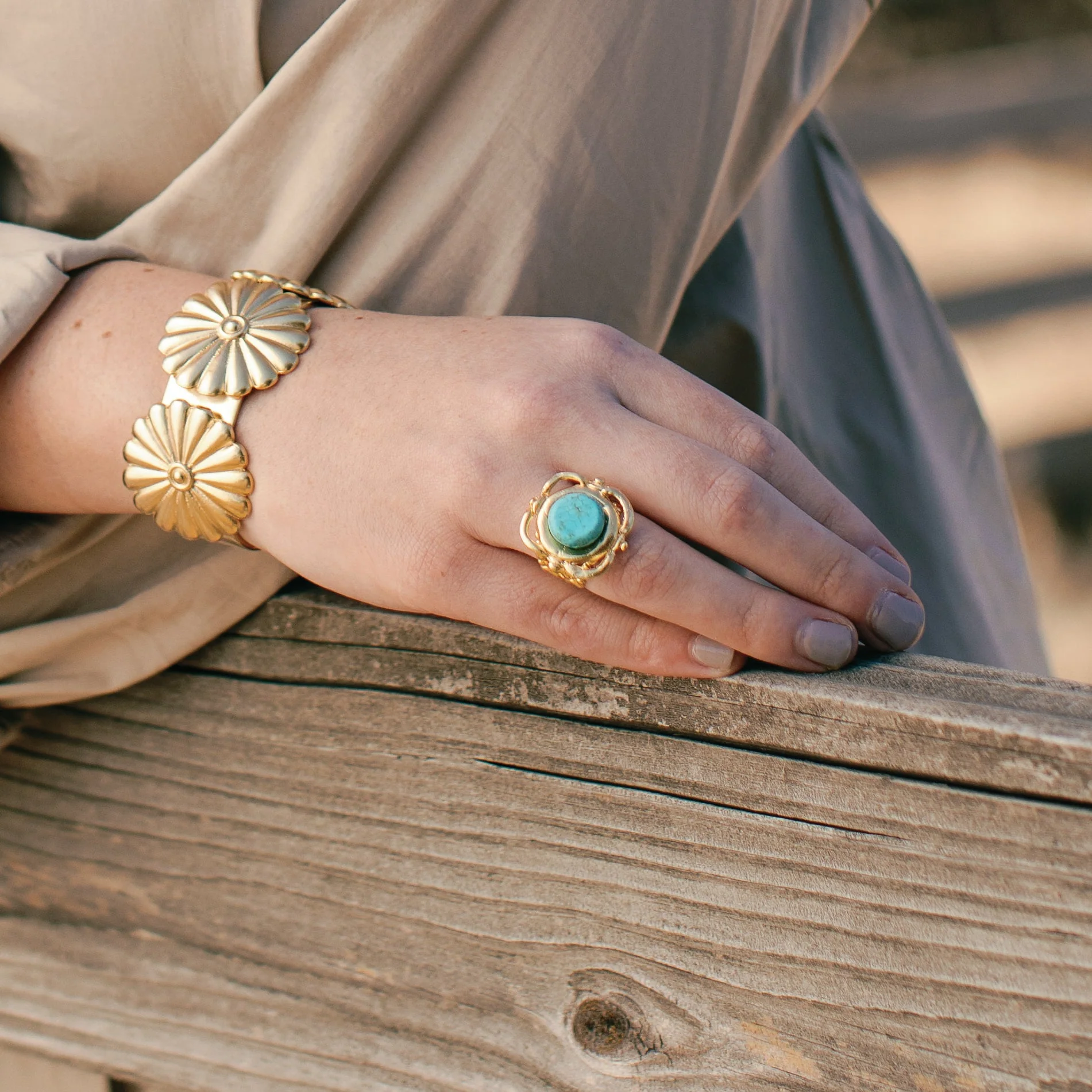 Turquoise Scroll Ring - Image 4